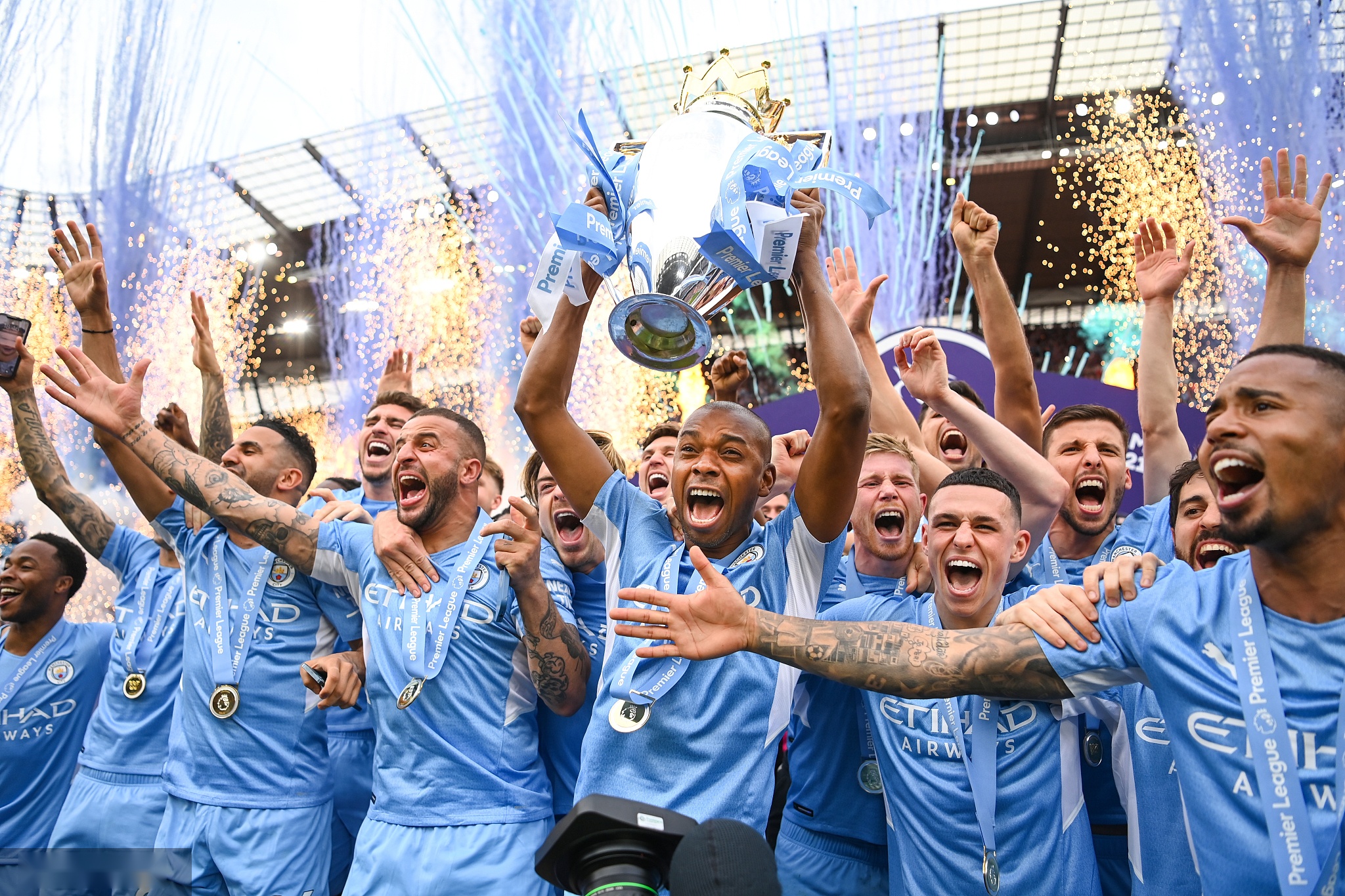 季后赛的激 季后赛的激