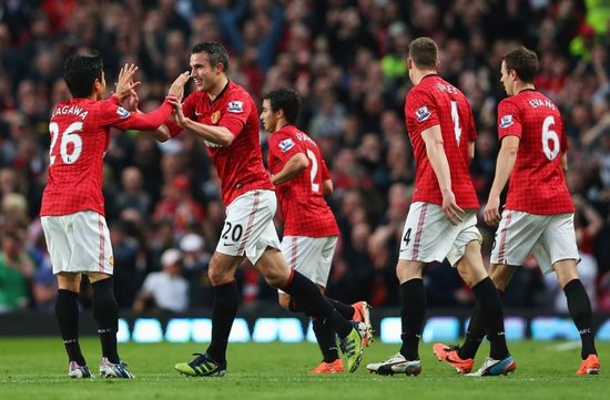 据赛场形势 据赛场形势